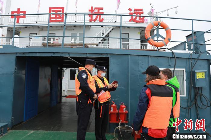 中俄国际帆船比赛（中国·抚远站）正式开幕：纪