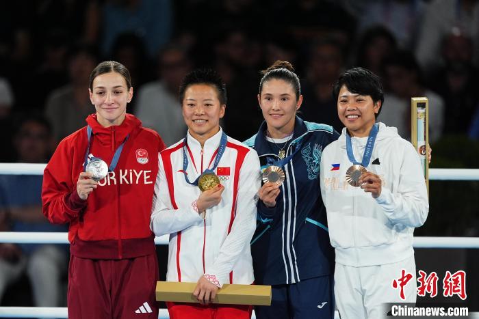 吴愉巴黎奥运夺金：16年坚守终圆梦