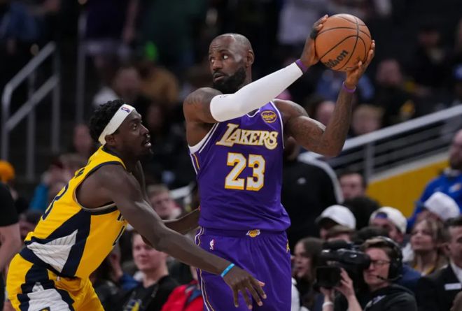 东契奇43分率队大胜步行者，湖人客场告捷