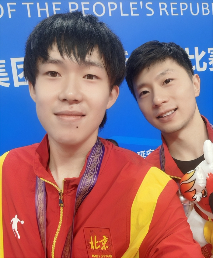 中国男团世乒赛小组赛两连败 女团强势晋级淘汰